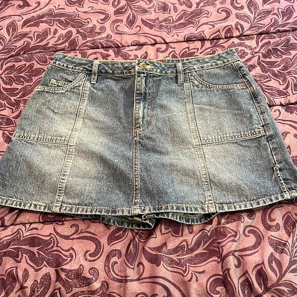 Westport jean skort